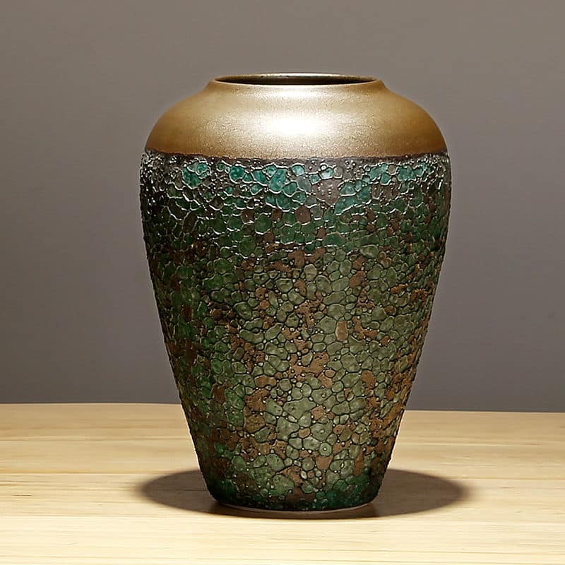 Handcrafted Chinese style green ceramic vase
