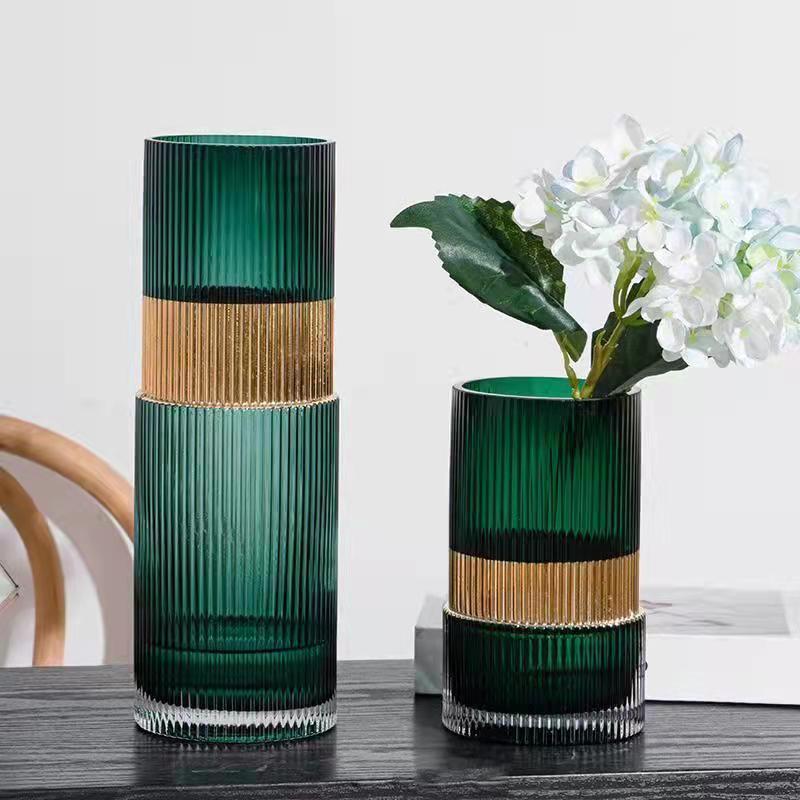 Modern vase in colored streaked glass7