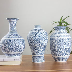 Chinese style white and blue porcelain vase