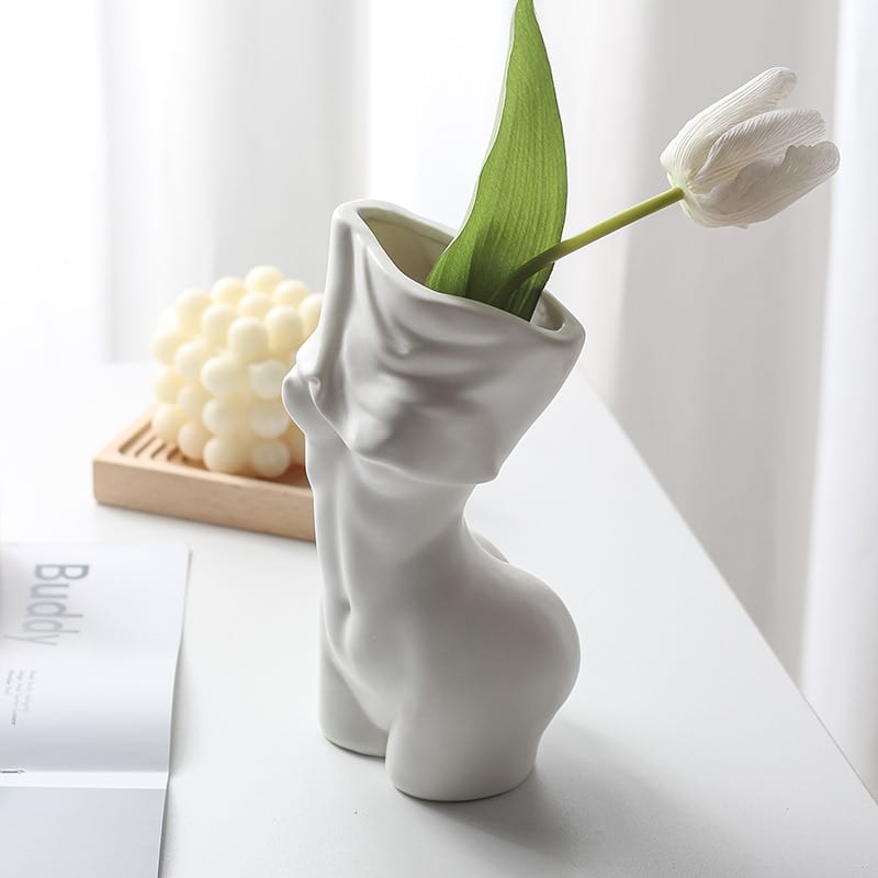 Nude woman bust vase