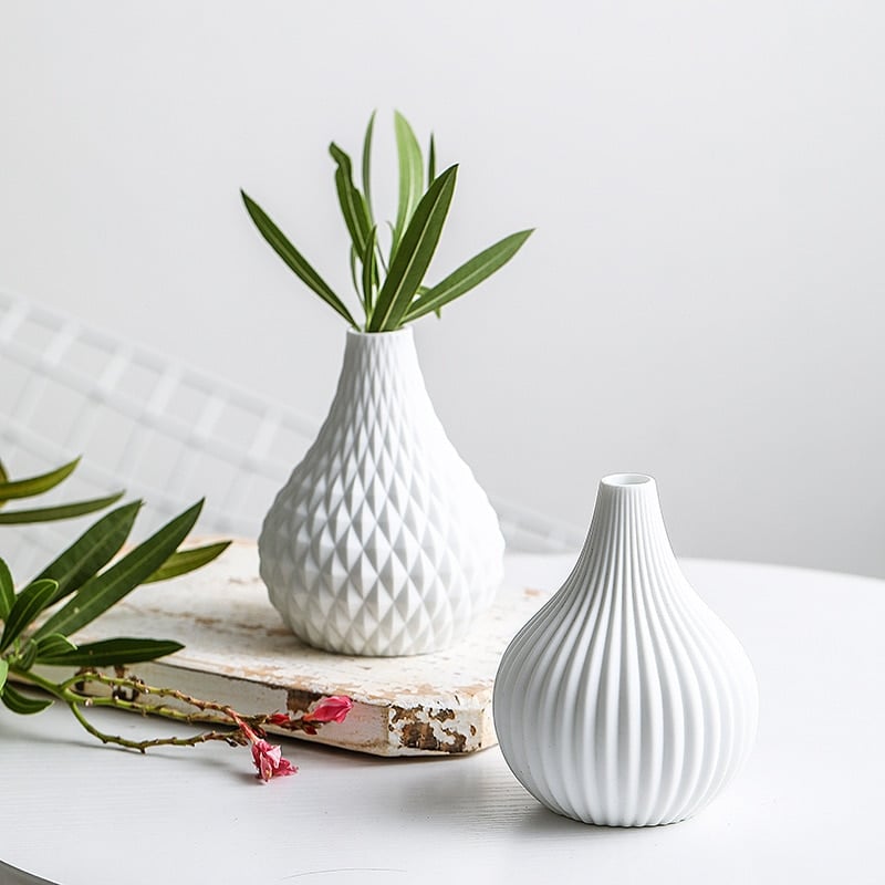 Minimalist white ball vase8