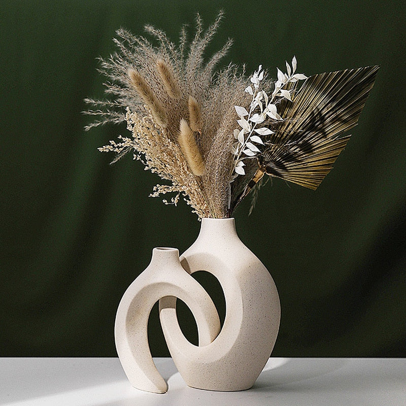 Original pampas vase in modern Scandinavian style