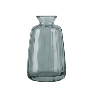 Small vintage glass vase7